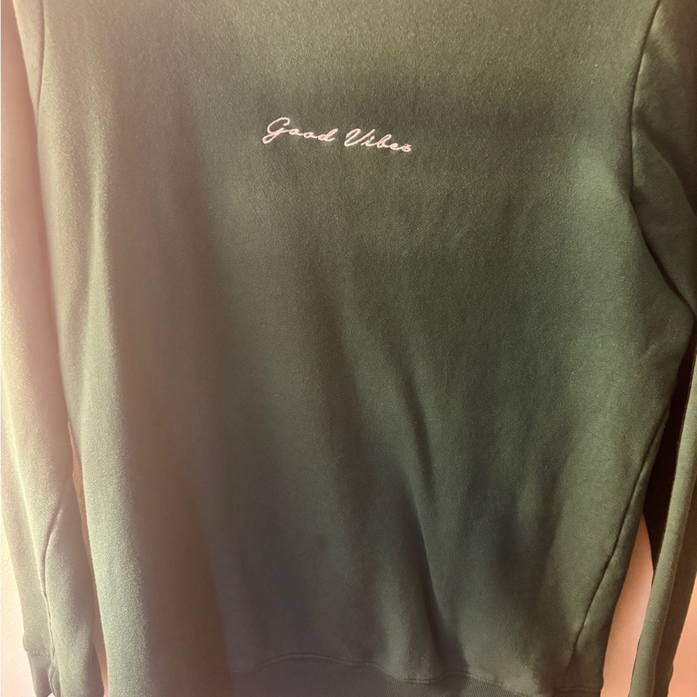 Green 'Good Vibes' Sweatshirt